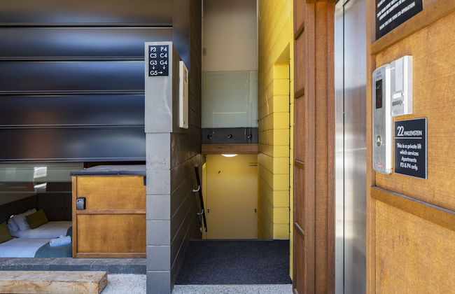 22 Hallenstein Apartments by Staysouth - Photo 55