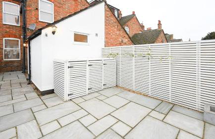 Premium Family Home with PS5 Console and Private Garden - Foto 20