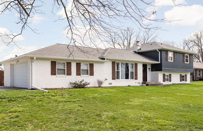 Hometown Hideaway - 4BR 2 5BA Pool Game Room - Foto 69