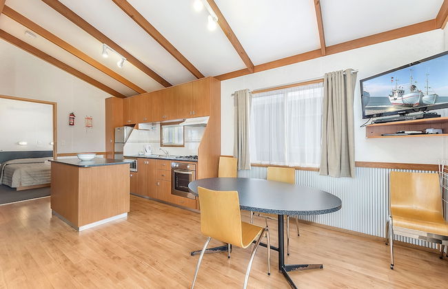 Apollo Bay Holiday Park - Photo 12