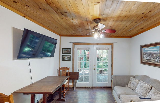 Rouge Cobb Mountain Cabins - Photo 25