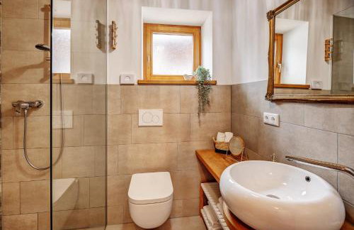 Landhaus Trinis - Kleine Kaffee Tee Theke mit Kühlschrank - Parkplatz - Foto 18