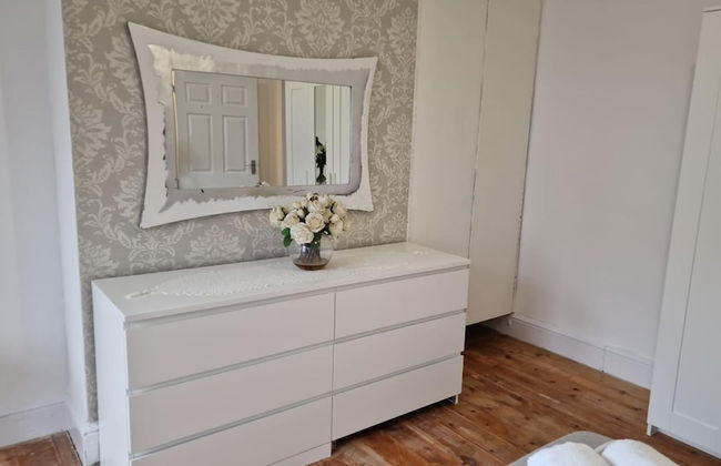 Peaceful Well Equipped Flat Near Central London - Foto 12