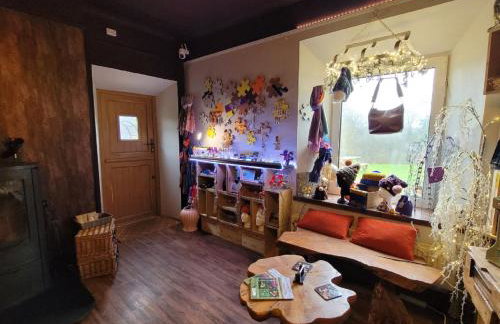 Charming pet friendly 2 bedroom cottage, close to Narberth & local beaches, friendly animals on our smallholding - Foto 7