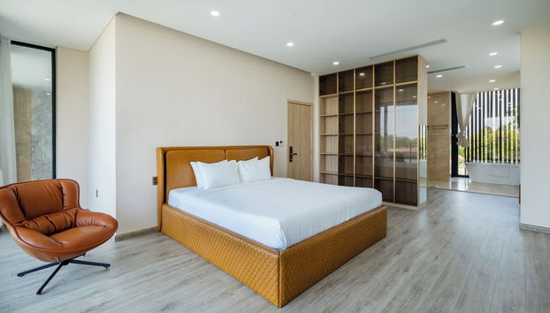 Deluxe Riverfront Pool Villas Danang - Foto 4, Habitación