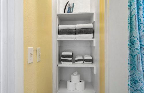 The Pineapple Bungalow St Pete - Foto 20