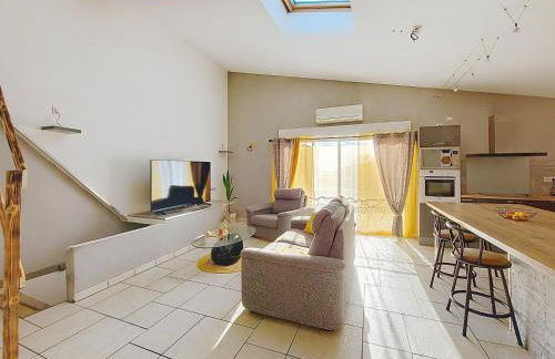 Le 34 degrés sud - 2 chambres - jardinet et jacuzzi - Foto 5