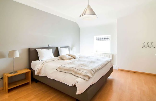 Luxurious Villa With Pool and Sauna, and Very Suitable for Culinary Workshops - Photo 4