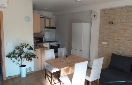 Apartmani Petra - Photo 13