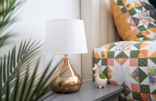 Spacious 3 Bed Flat-Free Parking-by Holiday Homes - Foto 17