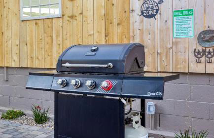 Coastal Retreat with Hot Tub Ocean Views Backyard Fun Newport Oasis by AvantStay - Foto 33