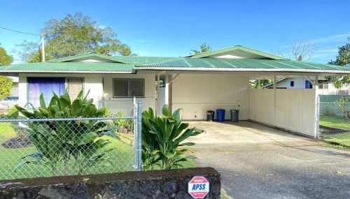 THE HILO HOMEBASE - Charming 3 Bedroom Hilo Home, with AC! - Foto 4