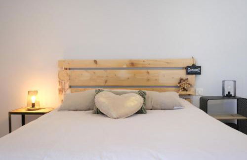 beautiful provencal mas with pool in barbentane, close to avignon, sleeps 8. - Photo 36