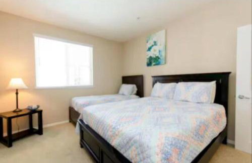 Spacious 2 Bedroom Apartment Near Disneyland and Anaheim Convention Center - Photo 18