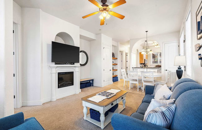 Cliffside Lake Retreat - 2 Bdr, Walk to Table Rock - Photo 12