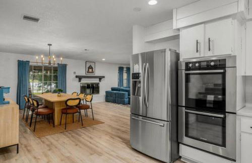 Lakeview with Shuffleboard Table and Wildlife Spotting - Photo 6