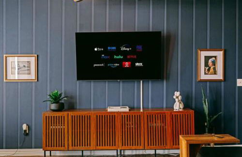 Luxury Downtown Dallas Retreat with Parking, Pool, Gym - Foto 51