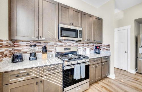 Bright & Spacious Modern Home, Mountain Views, Walk to Downtown - Foto 21