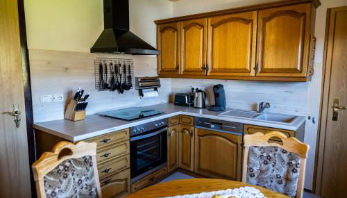 Ferienwohnung Berg-Glück, ruhige Lage mit Garten - Foto 4