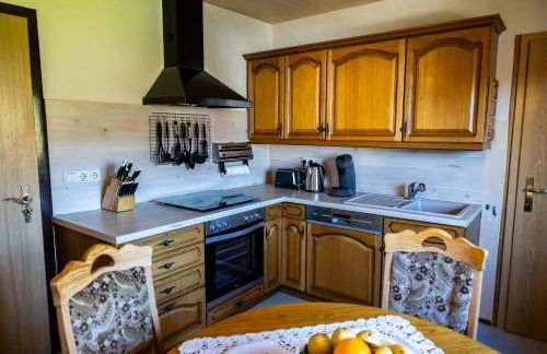 Ferienwohnung Berg-Glück, ruhige Lage mit Garten - Foto 4