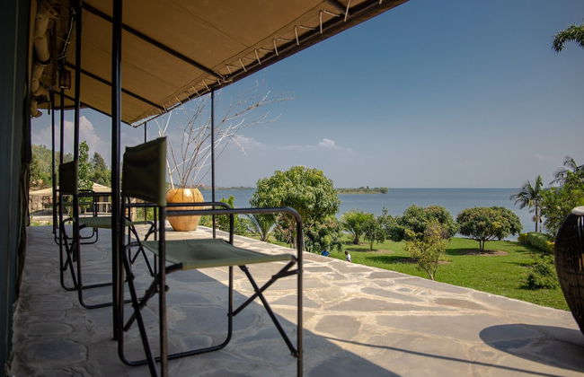 Room in Lodge - Find a Quiet Beach Resort at Rushel Kivu Resort! - Foto 6