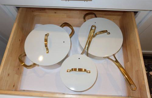 Brand NEW King Suite| Movie/Game Room| Coffee Bar - Foto 25