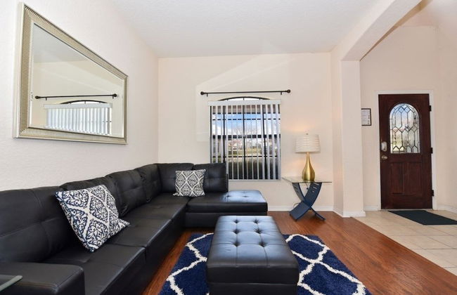 Cozy 5bed High Grove Resort W Pool, Spa, Game Rm, Mins To Disney-133 5 Bedroom Home by RedAwning - Foto 8