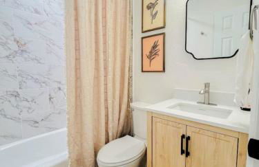 Waterfront duplex, walk to the beach - Foto 35