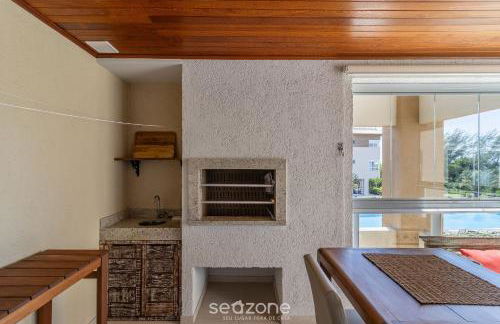 Apt near beach w/ pool & BBQ VIC0203 - Photo 5