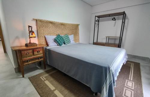 Apto Novo, Sofisticado e Aconchegante em Astúrias Guarujá - Foto 12