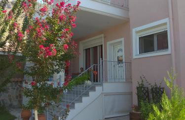 Dina's Luxury Apartment- Trikala, Farkadona - Foto 32