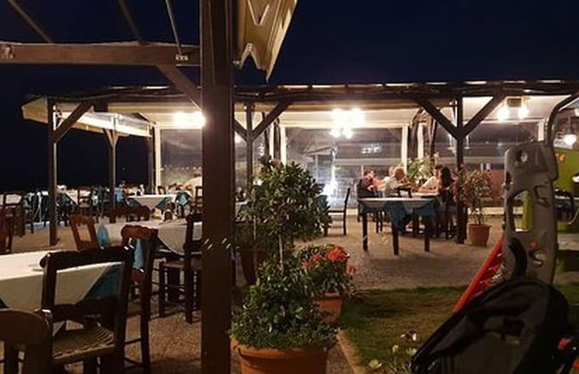 Litinas Beachfront Apartment - Photo 19