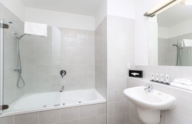 Quest New Plymouth - Foto 20