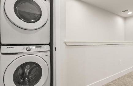 Stunning Townhome with Private Pool & Games Room - Foto 30