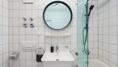 Potsdamer Designer Wohnung - Foto 4, towels, Shower