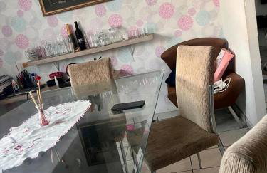 Condomínio Amarelo - Foto 1