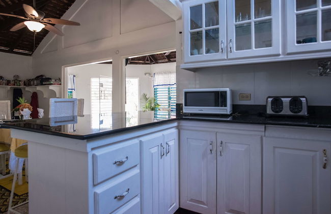 Beach Palm Villa - Photo 30