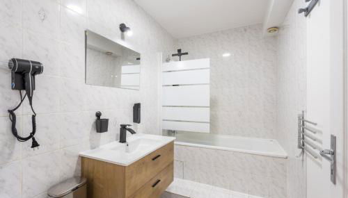 Le Marie 115m - Spacieux 3ch' - 2 sdb - Balcon - Foto 5