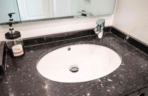 Shiny Mik Super Family Apartment - Photo 8