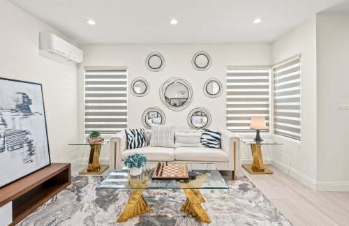 Modern New 3B Home Fully Stocked & Cozy & Sunlight - Foto 14