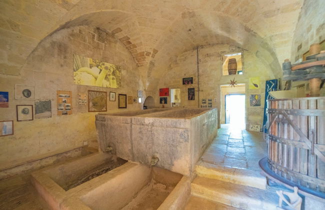 Masseria Le Palmentelle Pool And Garden - Photo 23