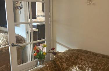 Stylish Home With Full Amenities - Photo 20