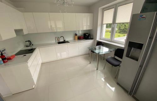 White House Izabelin Family SPA House near Warsaw - Foto 94