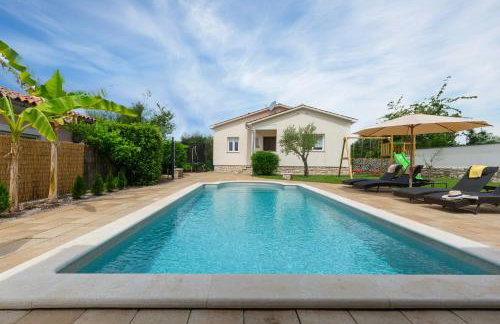 Villa Luka Nedešćina - Foto 1