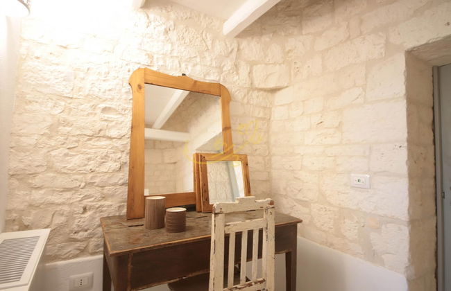 TD I Coni di Pinur Trulli With Scenic Valley View - Photo 3