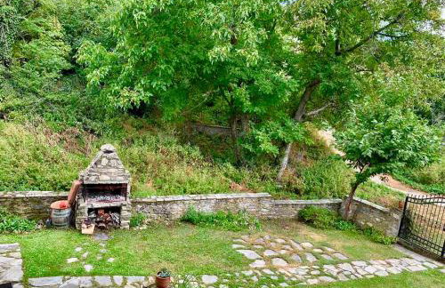 Πέτρινο παραδοσιακό σπίτι "Χιονάτη" - Foto 12