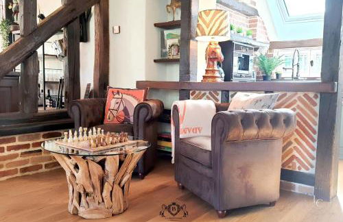 La Bretonnerie Luxury villa with pool & jacuzzi in a equestrian estate - Photo 9