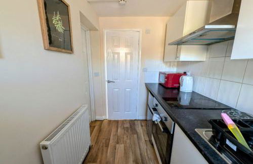 Spacious Studio with Private Kitchen and Bathroom - Foto 6