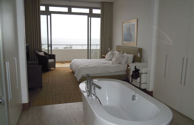 PENTHOUSE 230m2 ON THE SEA - Photo 43