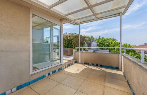 Milan Central Penthouse with Terraces, Jacuzzi & Garage - Foto 63